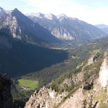 Hotel Garni Buertlmair 3*