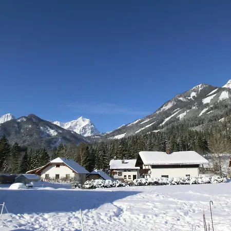 فندق Garni Buertlmair