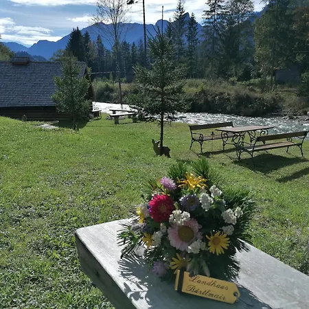 Garni Buertlmair هينترستودر